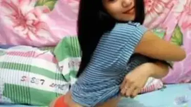 Dokumentasi Gadis Pinay Cantik Live Di Kasur