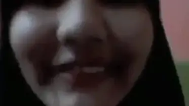 Dokumentasi Ukhti Hijab Malaysia Cantik Live Kasur