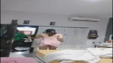 Gadis Cantik Pasrah Goyang Kasur Bareng Ojol