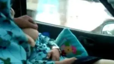 Gadis Makassar Cantik Pasrah Goyang Kasur