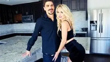 Penampilan Memukau Natalia Starr Di Kasur
