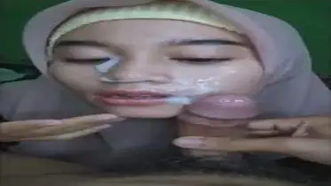 Ukhti Bella Inka Hijab Cantik Pasrah Kasur