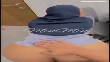 Ukhti Hijab Cantik Pasrah Servis Kasur Crot Mulut