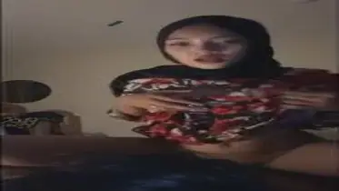 Ukhti Keenakan Di Atas