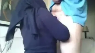 Ukhti Tante Muda Hijab Cantik Pasrah Servis Kasur